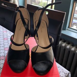 Women’s Black Heels